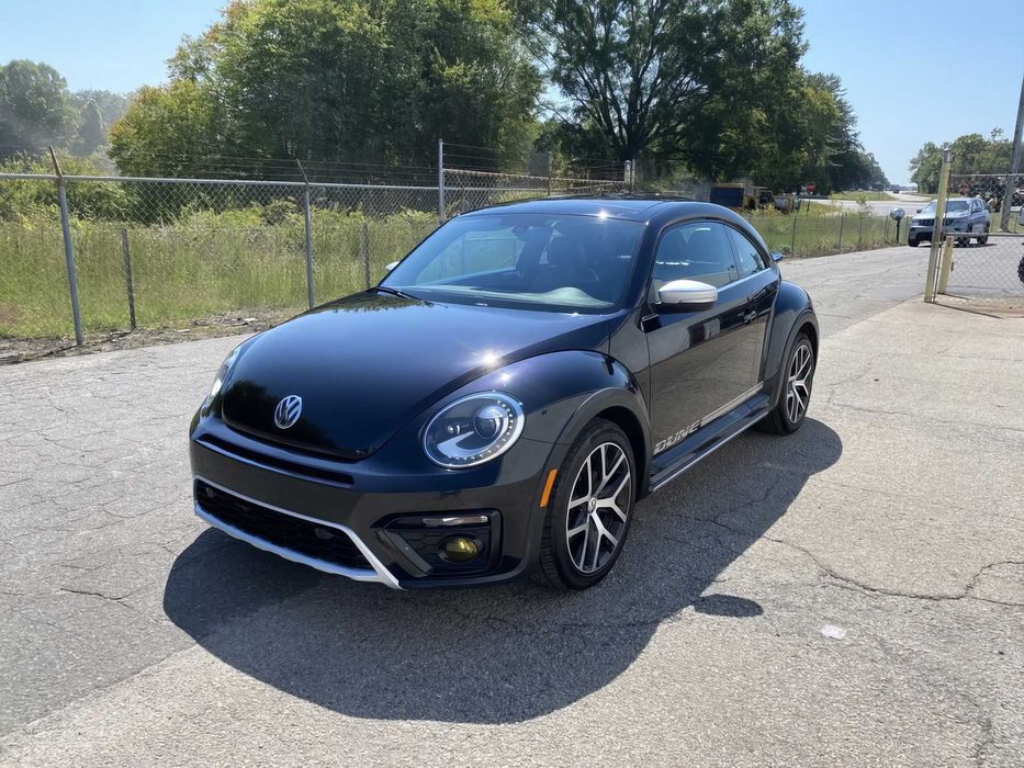 Volkswagen Beetle      2018