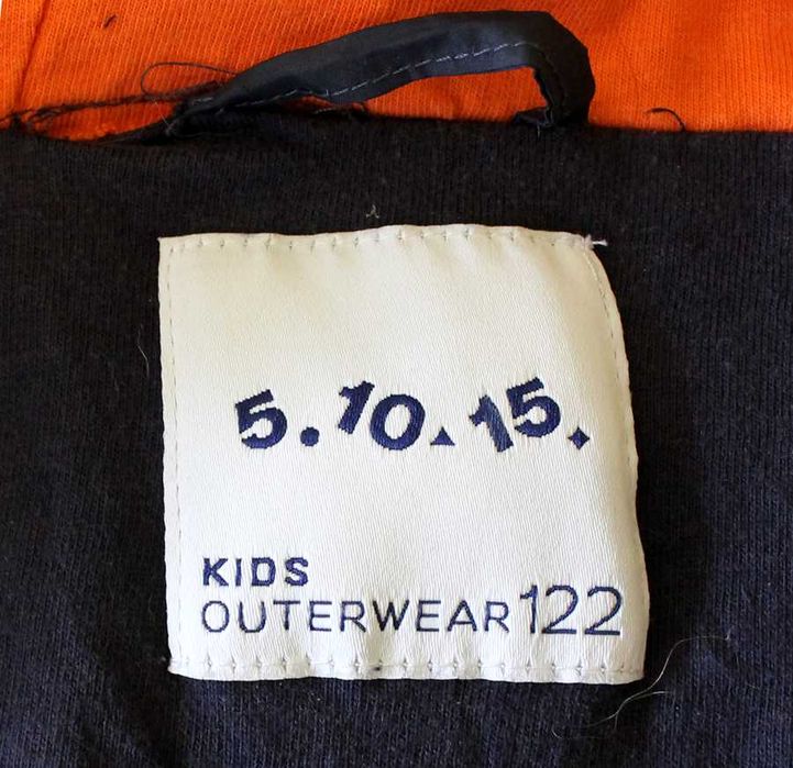 5-10-15  Przeciwdeszczowa kurtka z kapturem -122 cm