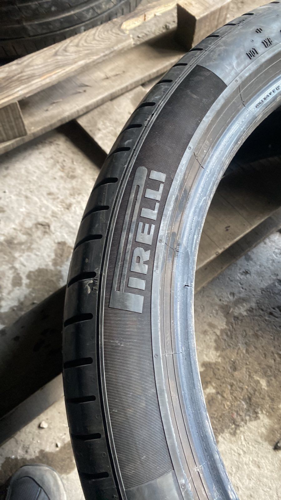 255.40.21 Pirelli 2шт літо шини резина гума склад Харків шиномонтаж бу