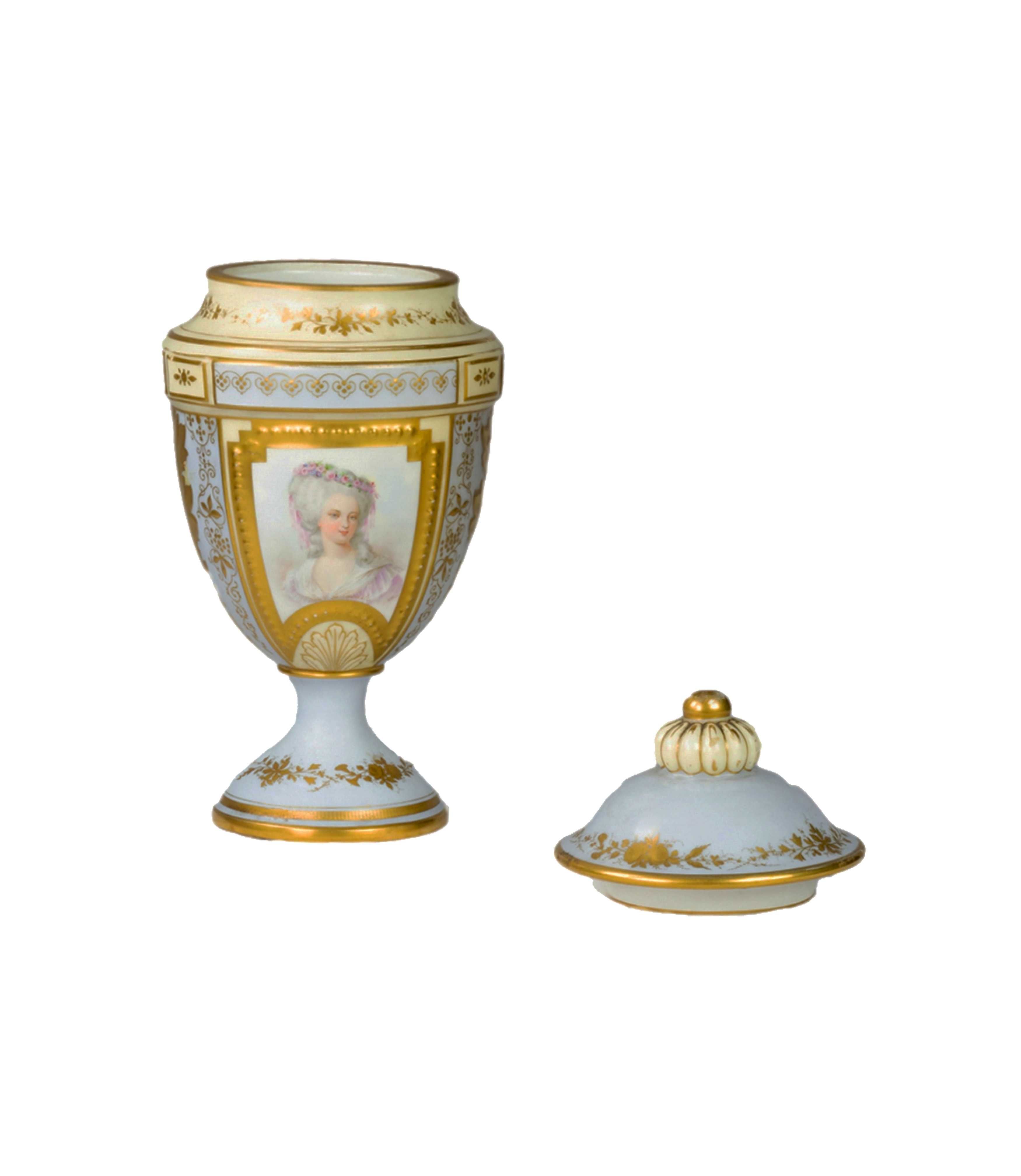 Ânfora porcelana Sevres Palácio Tulherias | século XVIII