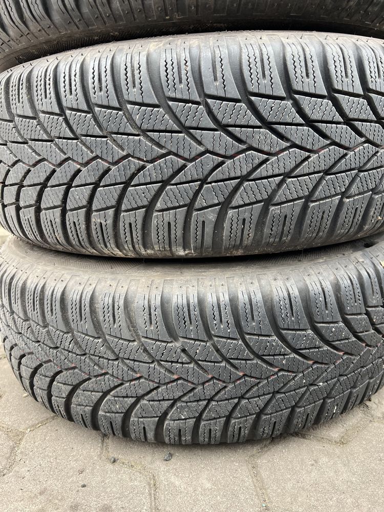 Резина шины Lassa 195/65 R15 зима