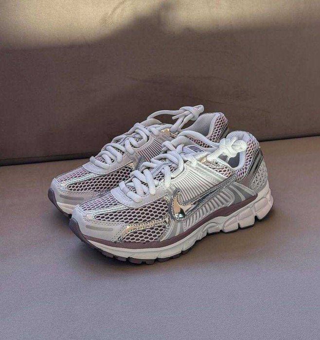 Кросівки Nike Zoom Vomero 5 Metallic Silver / Platinum Violet / кроси