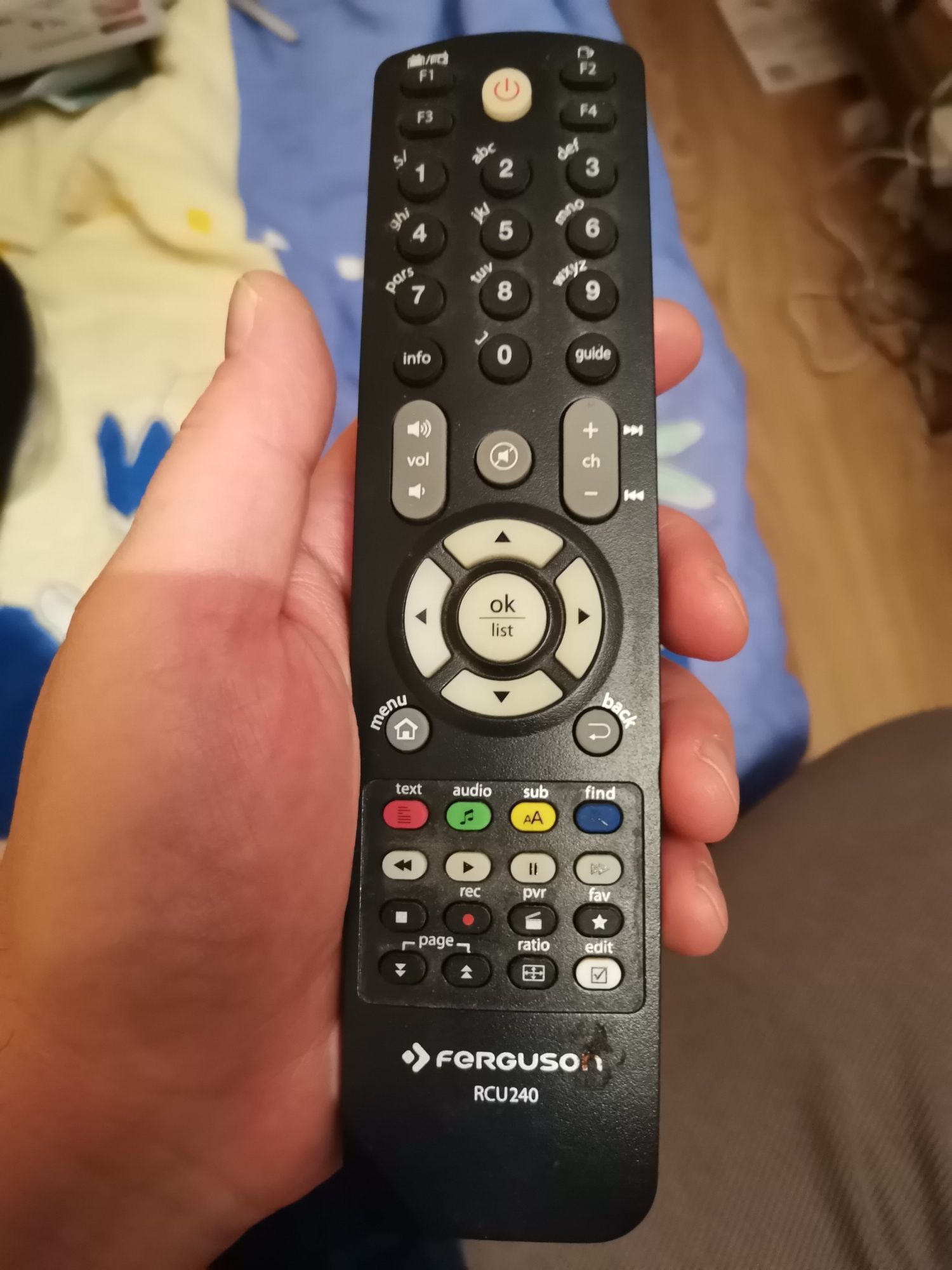 Ferguson Ariva T760i dekoder tuner DVB-T2 H.265 HEVC wszystkie program