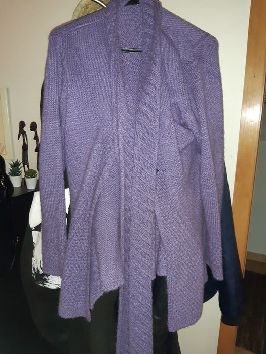 Casaco em lã roxo