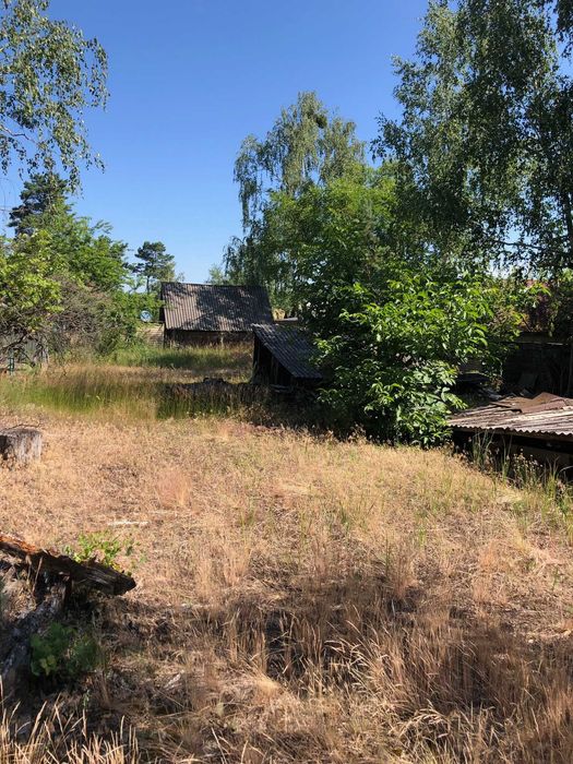 Сухолуччя продам дві земельні ділянки