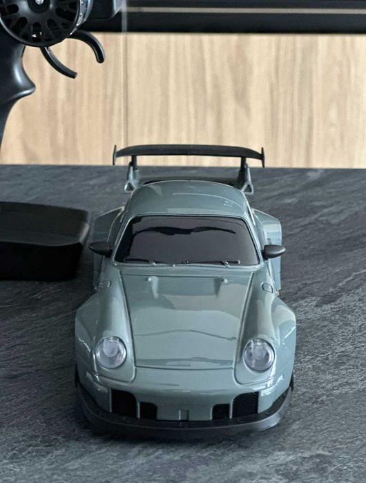 Машинка на радиоуправлении радіокерована модель 1:24 drift porsche 911