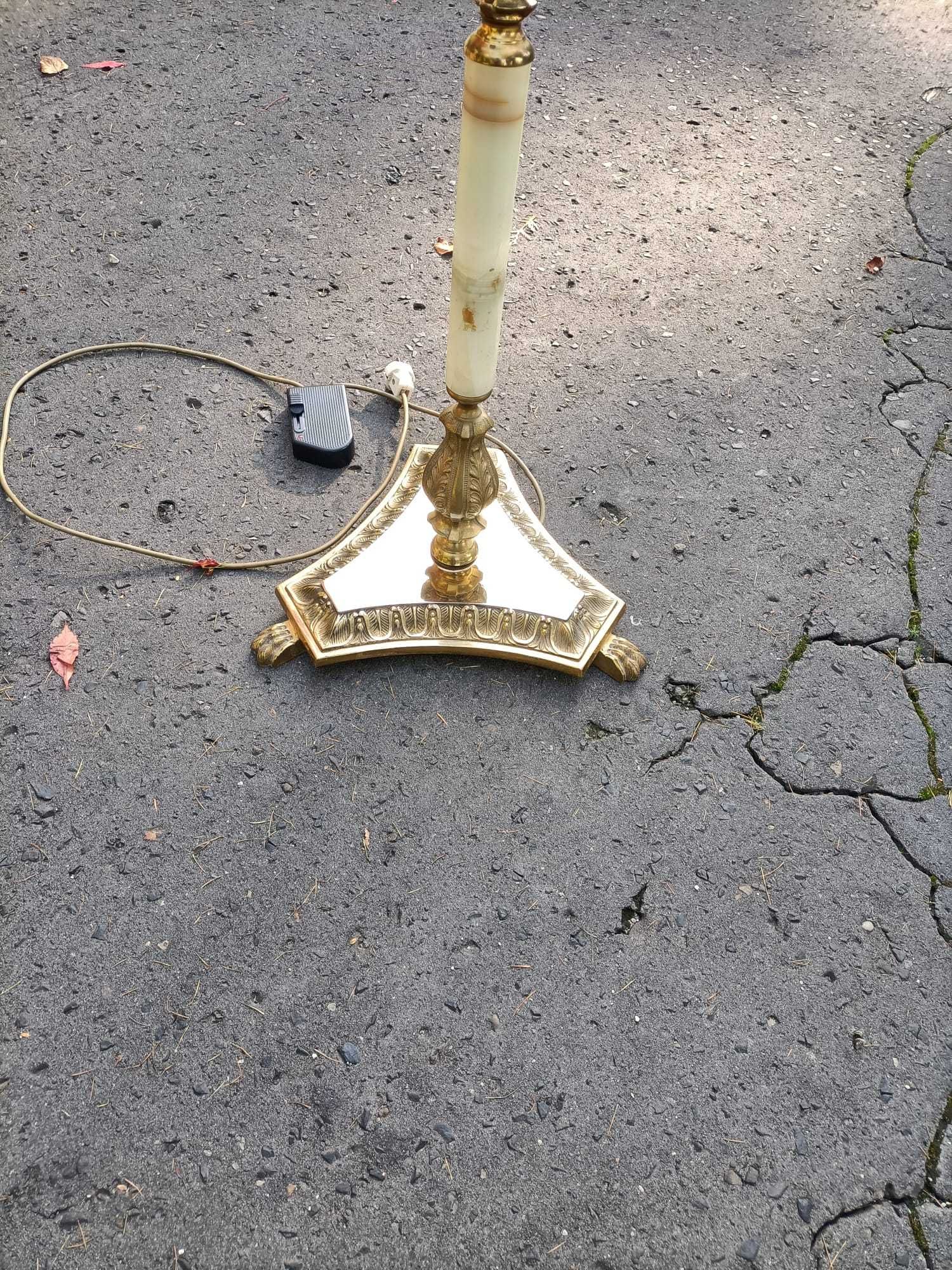 Lampa mosięzna stojaca