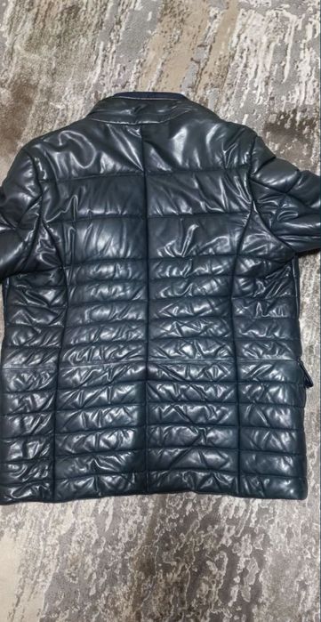 Шкіряна чоловіча  куртка