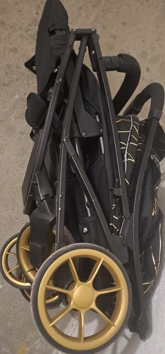 Wózek spacerowy dla dziecka do 22 kg