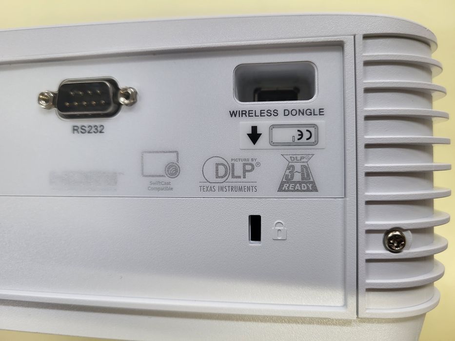 Projetor ACER Datashow DLP 1920x1080 P1557K - NOVO