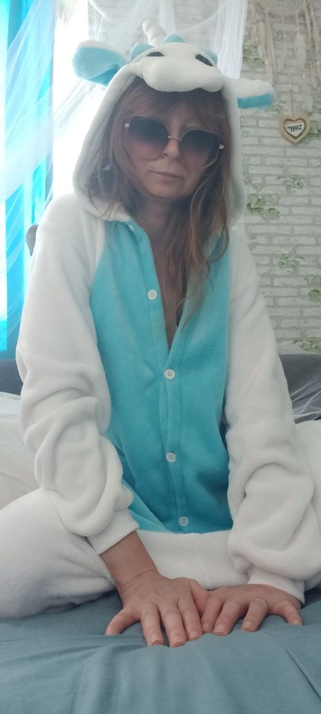 Strój jednorożca w stylu kigurumi  170 cm