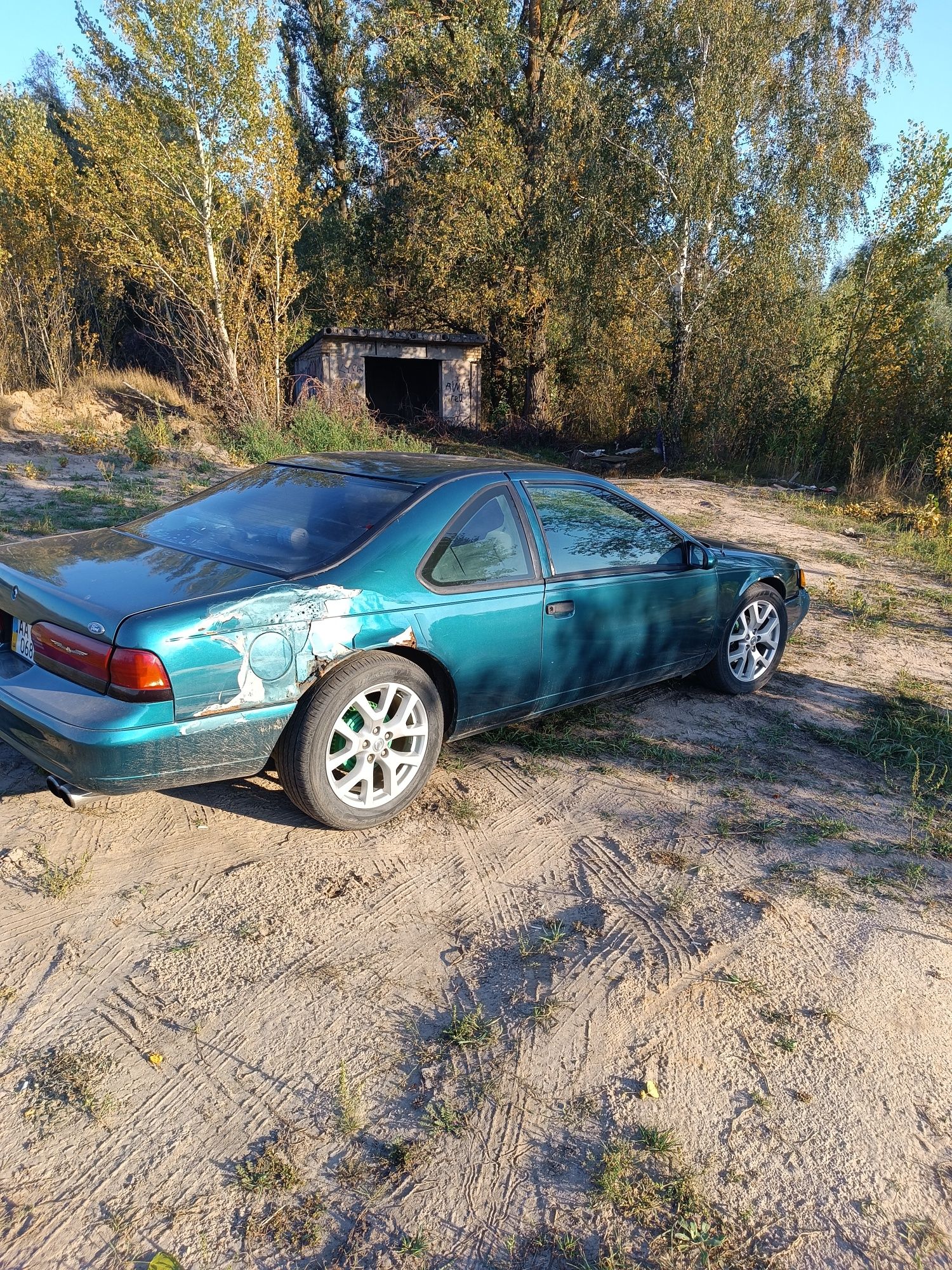 Форд Тандерберд 3.7