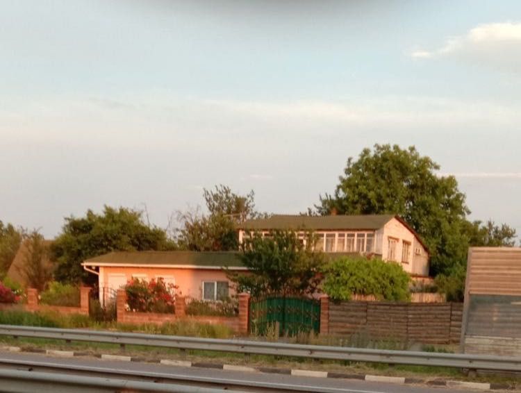 Дім 54 кілометри від Києва