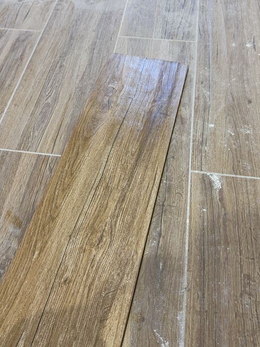 Plytki podlogowe ścienne drewniane