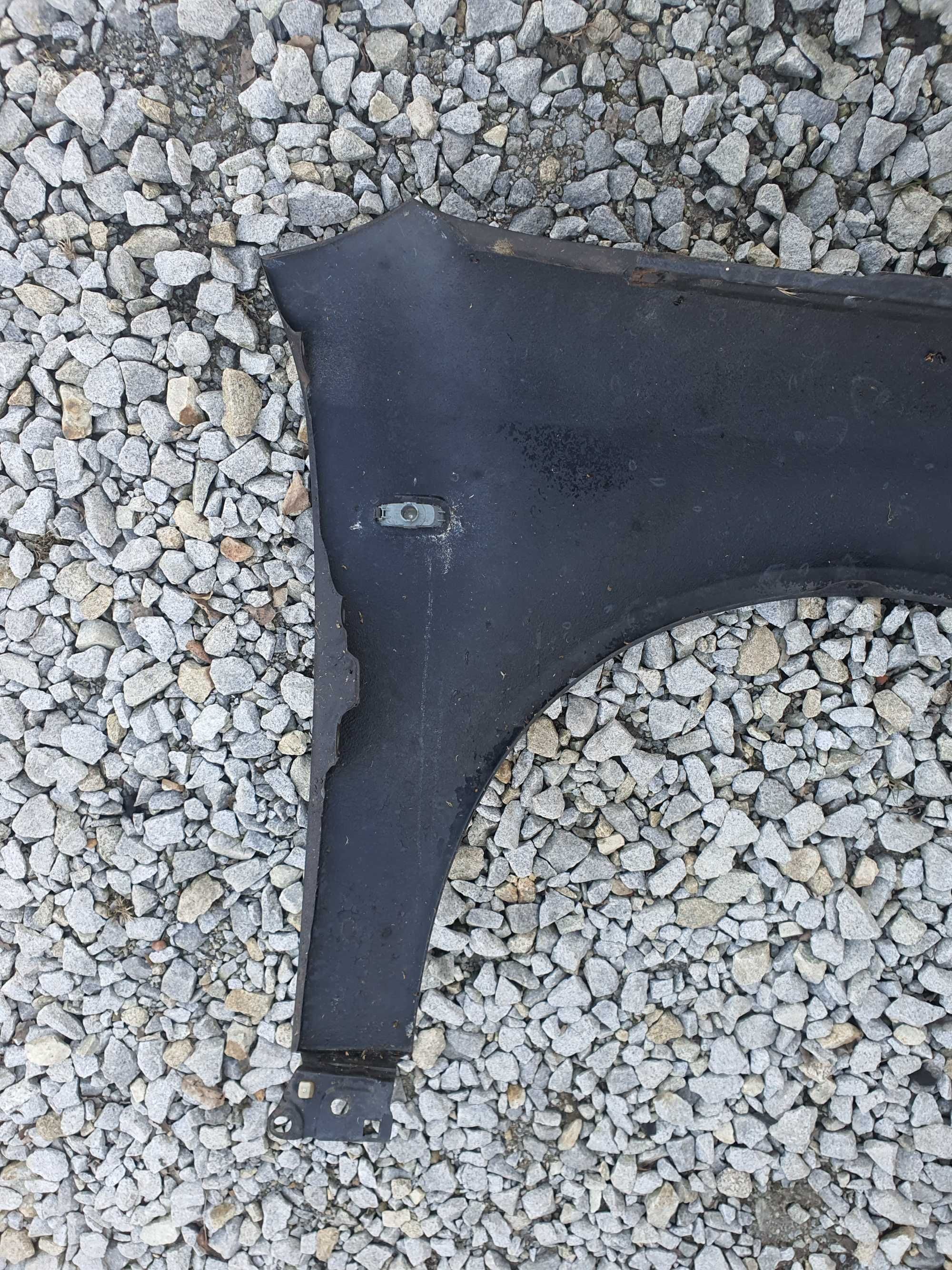Audi A4 B6 błotnik lewy przód kolor granatowy LY5K 30-2