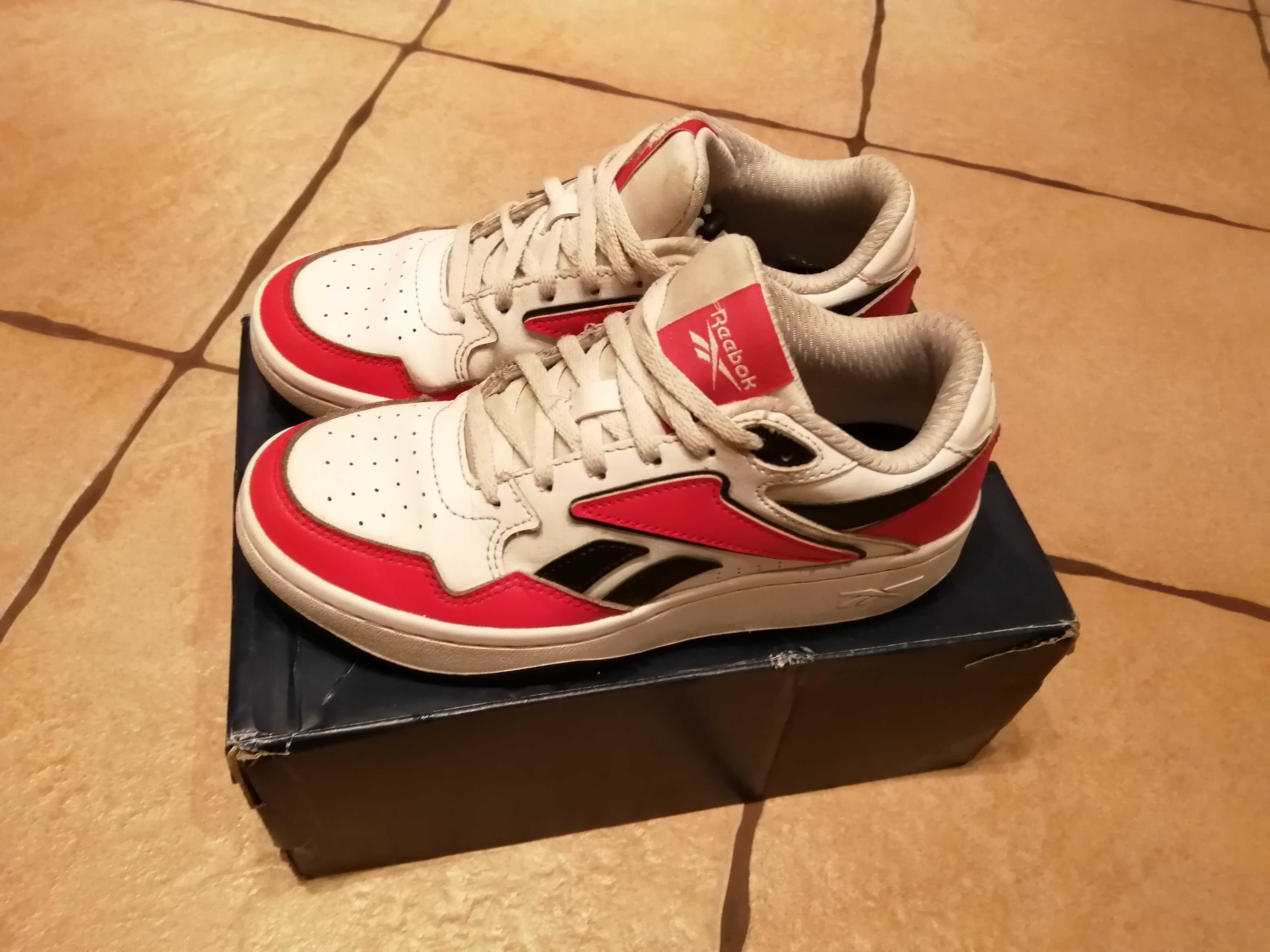 Reebok sneakersy dla chłopca r 35 stan bdb