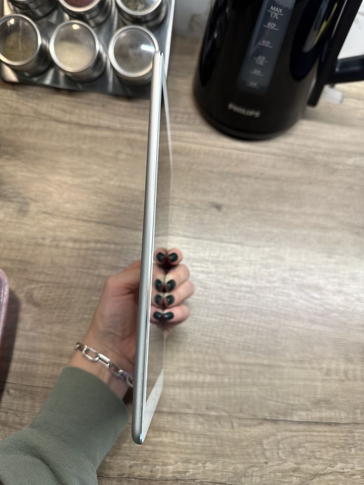 IPad Air 2 silver 128 Г