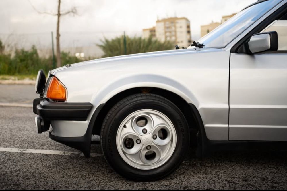 Ford Escort XR3 1.6 - 1985