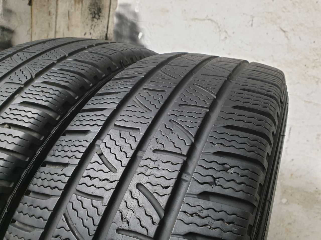 Dwie Opony zimowe 235/65R16C 6mm Pirelli Carrier Winter 2021r