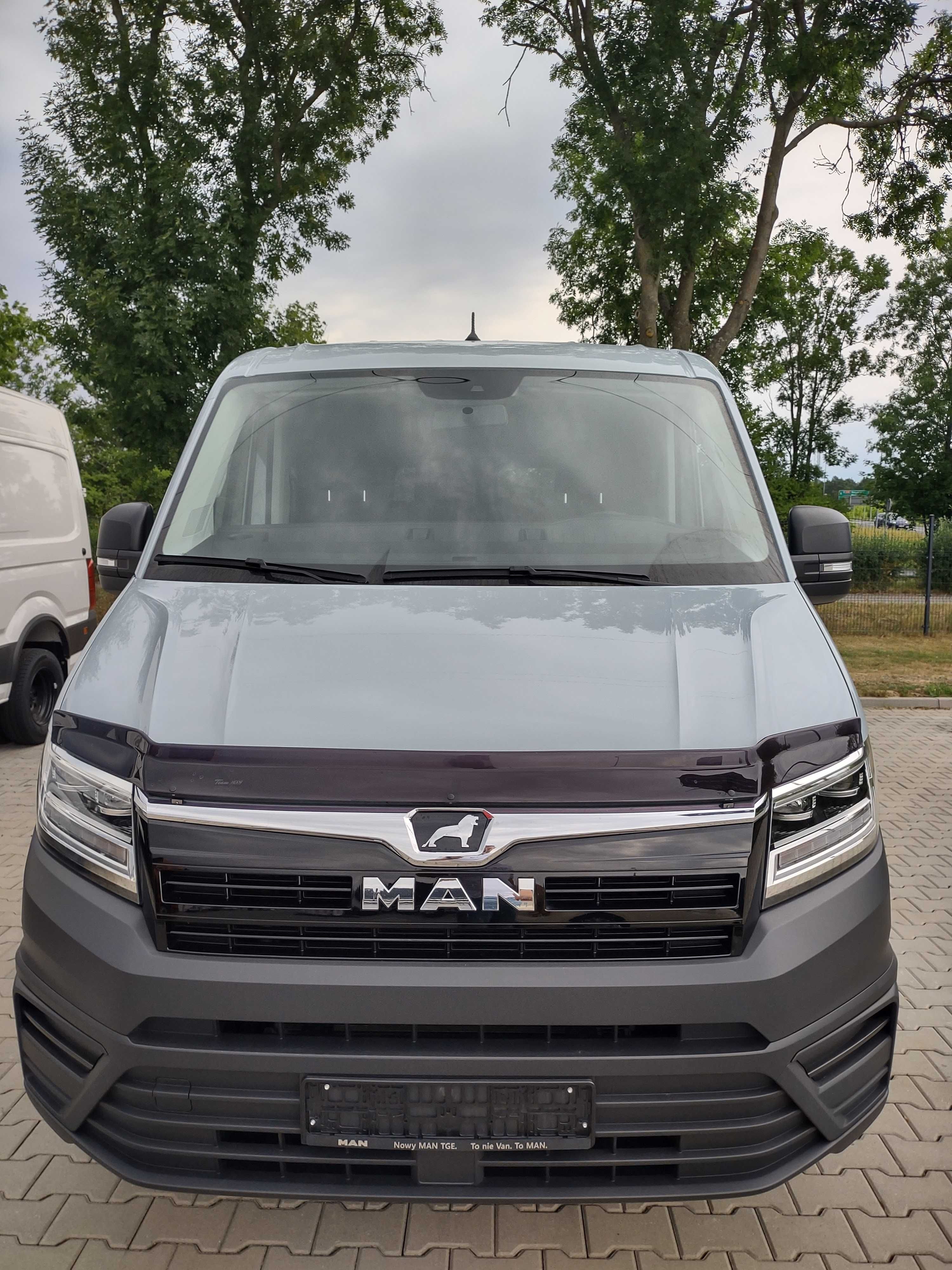 Wynajem Najem Busa Man TGE / VW Crafter 9 osobowy  AUTOMAT