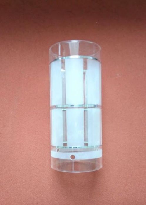 Стеклянный стакан цилиндр плафон