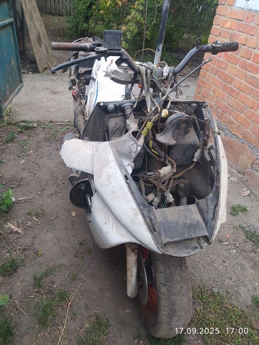 Продам скутер HORS 150