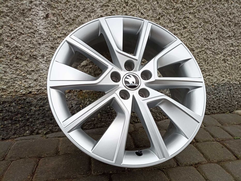 R-17 5*100 SKODA SCALA KAMIQ FABIA Rapid VW Audi A1 Seat Toyota SUBARU
