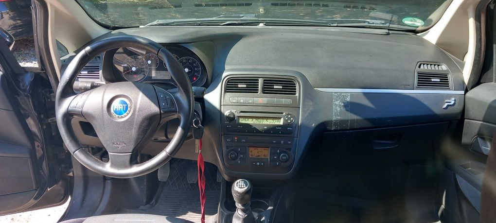 Fiat Punto 1.4 Benz. 6 Biegów, Wspoma, Climatronic, OC NA ROK, ABS