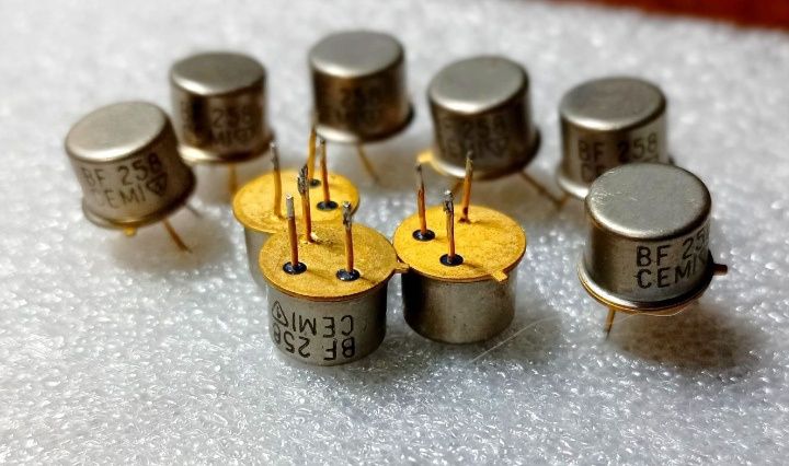 Транзистор BF258