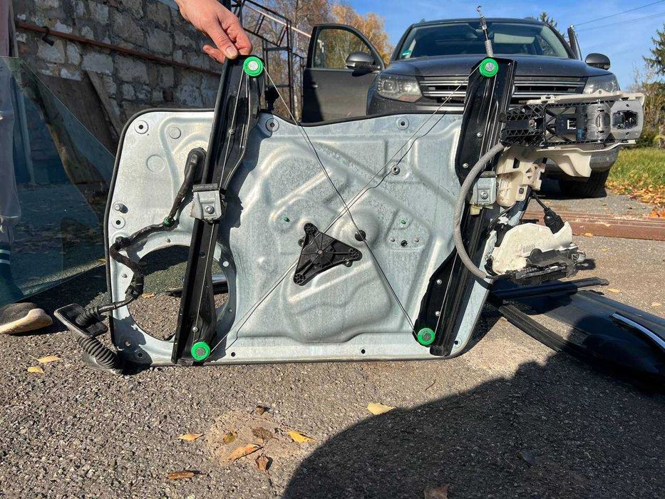 ОРИГІНАЛ VAG! Запчастини передньої лівої двері VW Tiguan 2008-2017