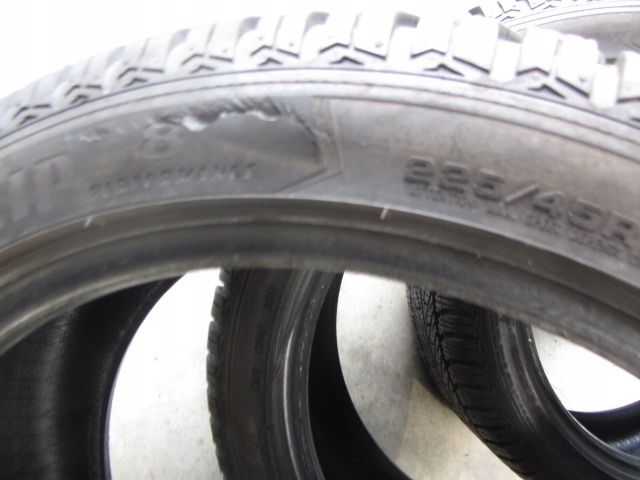 Goodyear ultragrip 8 performance 225/45/18