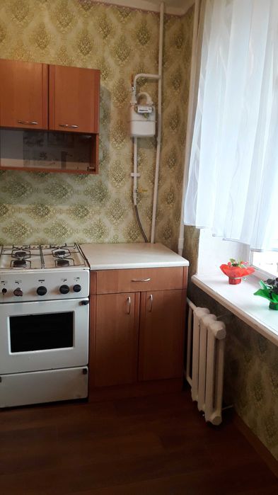 Довготривала оренда 1к кв навпроти "Метро"