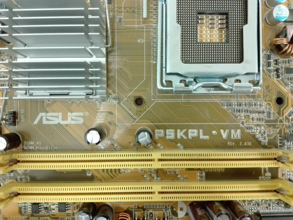 Материнская плата ASUS P5KPL-VM