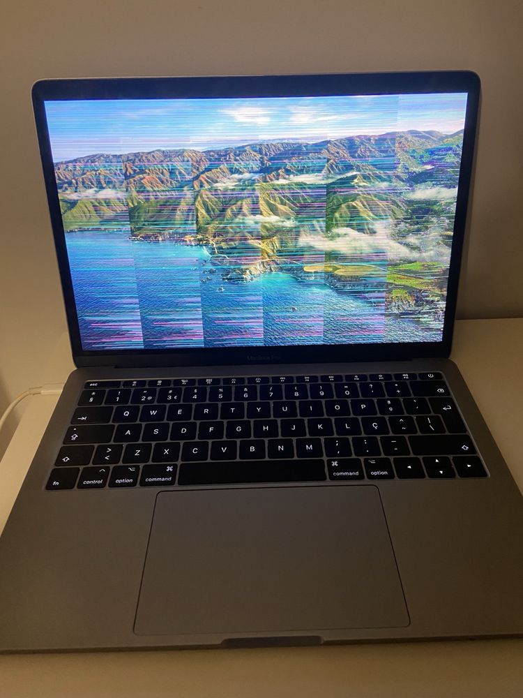 MacBook Pro 2017 (13-inch)