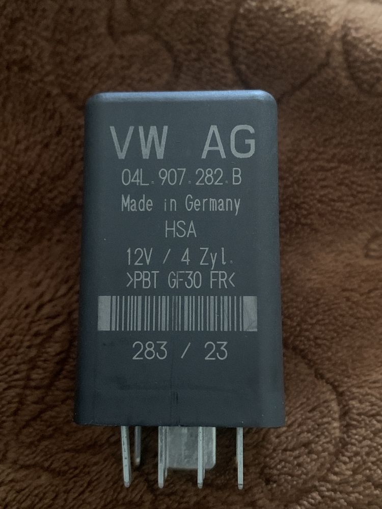 04L.907.282.B   04L907282B Реле свічок накалу WAG