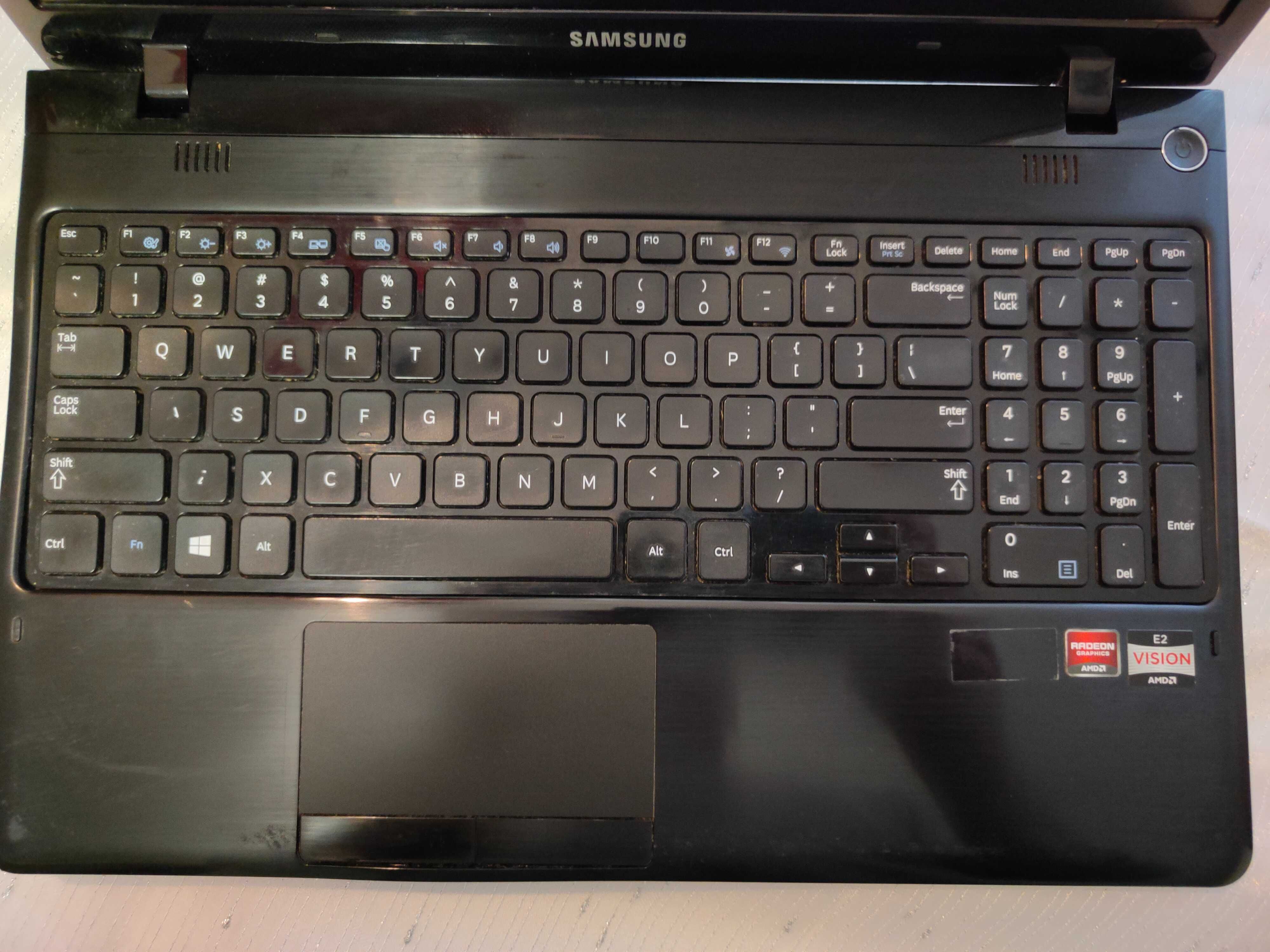 Laptop Samsung NP355E5C-S02PL