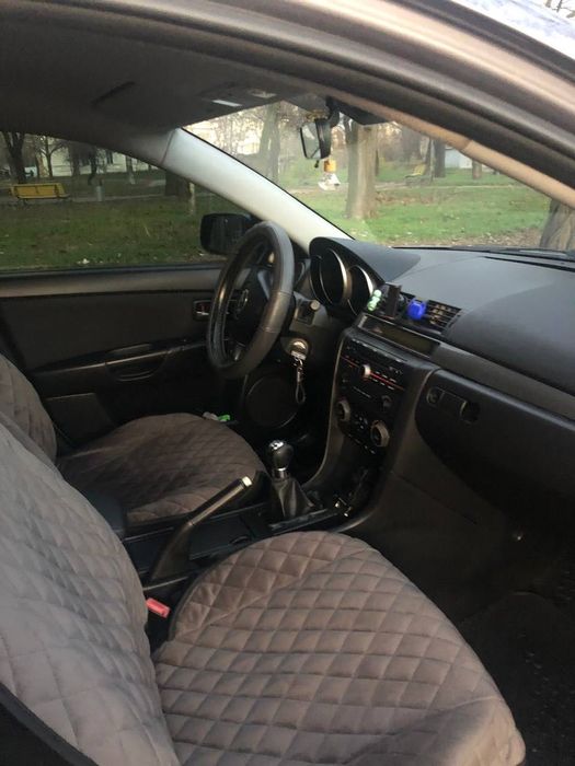 Продам автомобіль Мазда 3