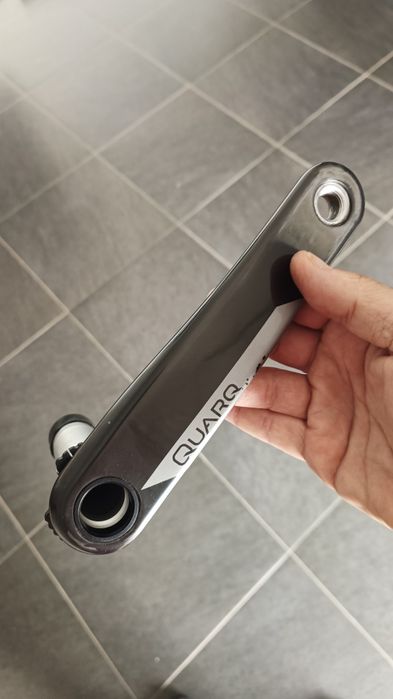 Pedaleiro Quark carbono 165mm com potênciometro