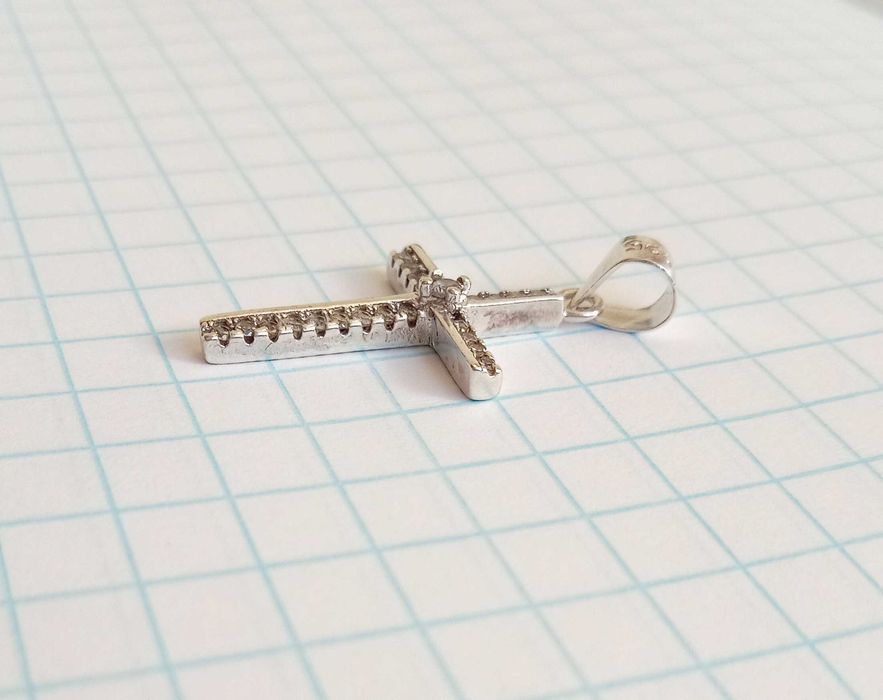 Кулон підвіска Хрестик з каменями. Срібло 925 проба