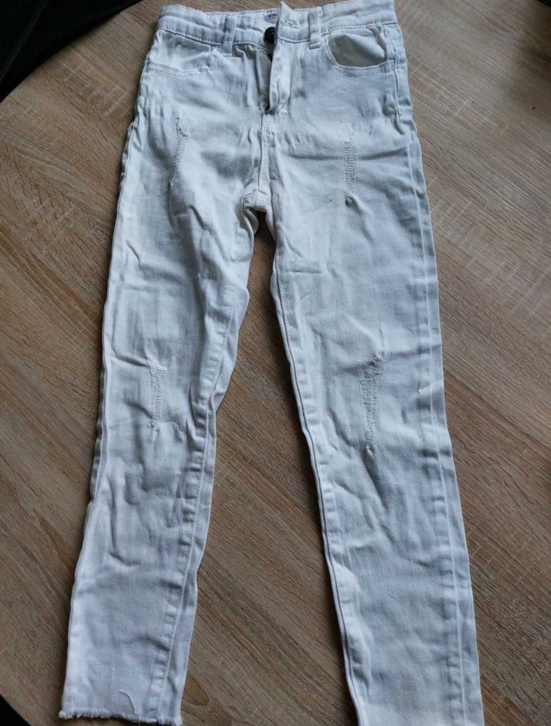 Spodnie jeansowe białe rozm. 140