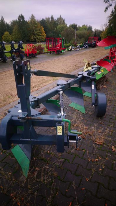 Pług jednobelkowy 4 skibowy