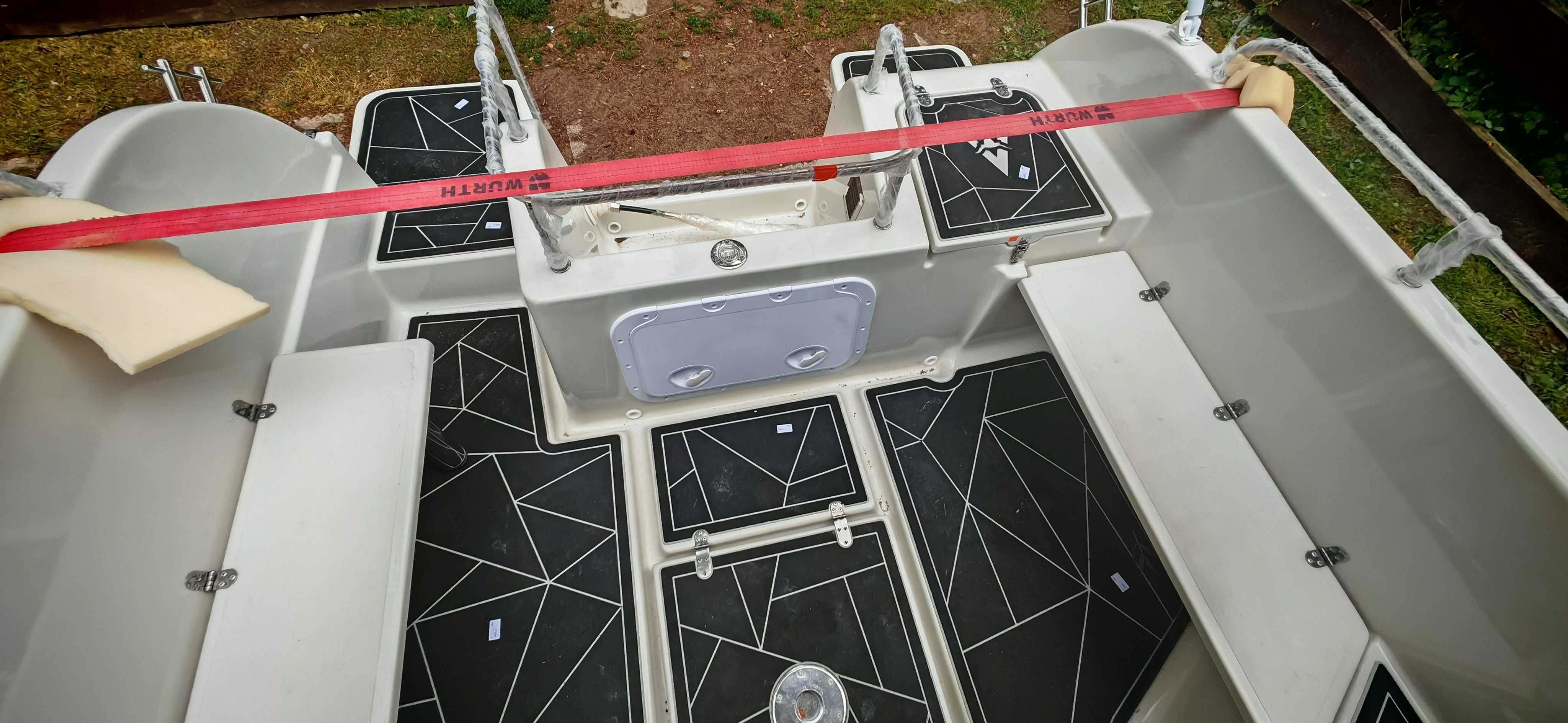 Nowa łódź motorowa kabinowa Lakeman 540 Pilothouse. Od ręki.