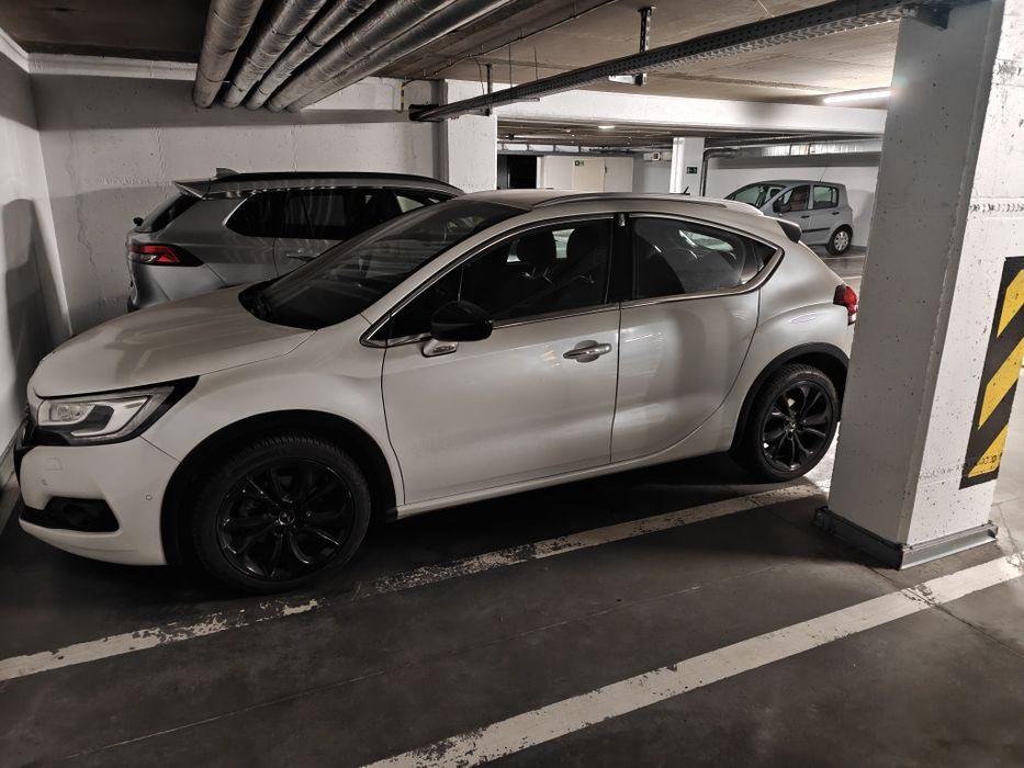 DS 4 Crossback 1.6 THP 165 KM, automat