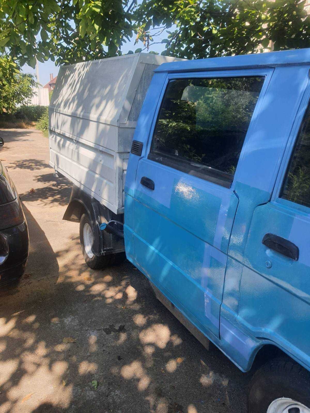 Продам грузопассажирский Isuzu