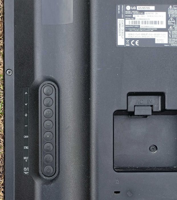 Telewizor LED LG 42LN570S