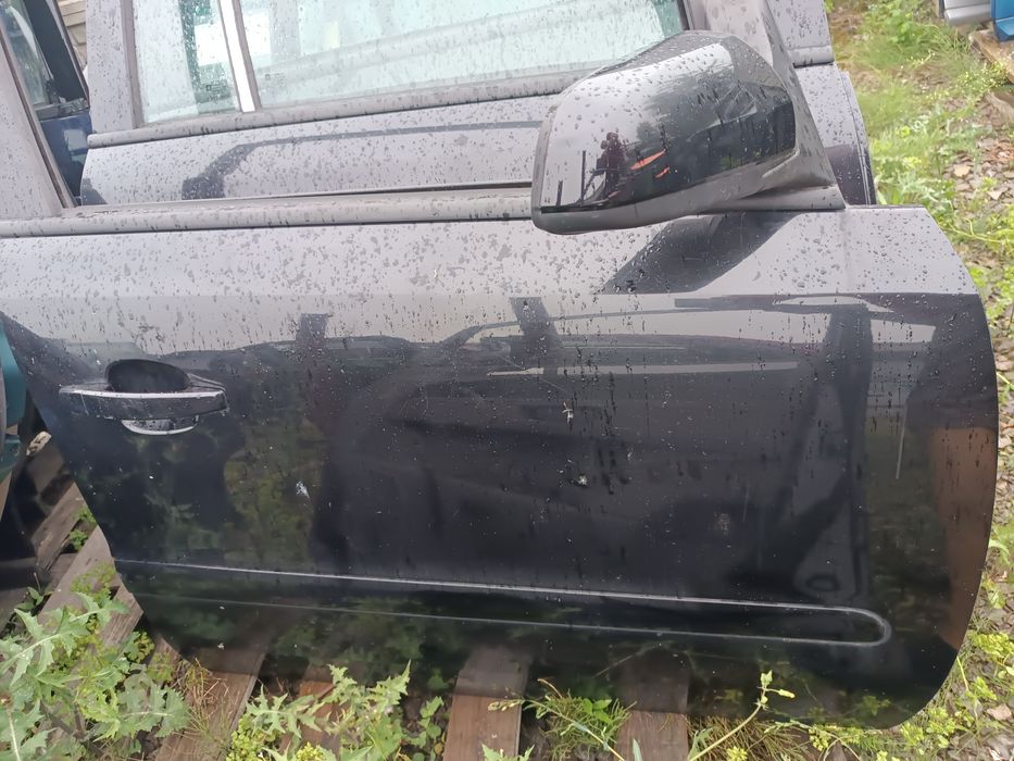 Drzwi prawe lewe przód tył opel Zafira b z20r kompletne