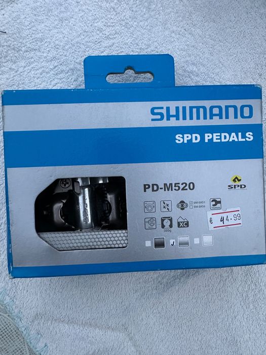 Pedais Shimano M520 SPD prata para MTB