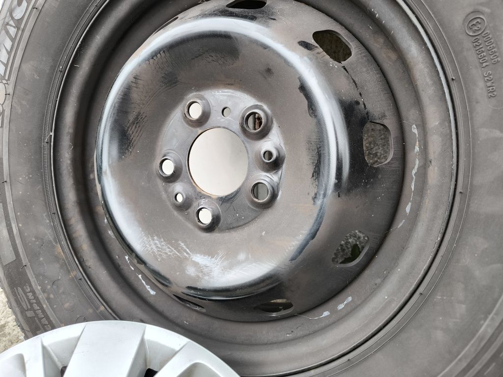 225/75/16 CP koła felgi opony kołpaki camper michelin agilis 8mm