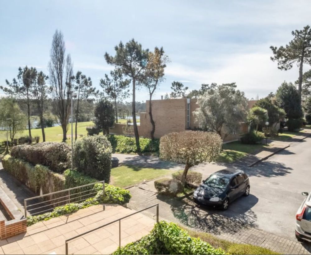 Quinta da Barca - Fabuloso Andar/Moradia T2 Duplex