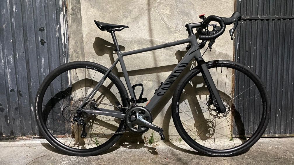 Canyon Endurace 6 (Tamanho M) — Como Nova | Excelente Oportunidade